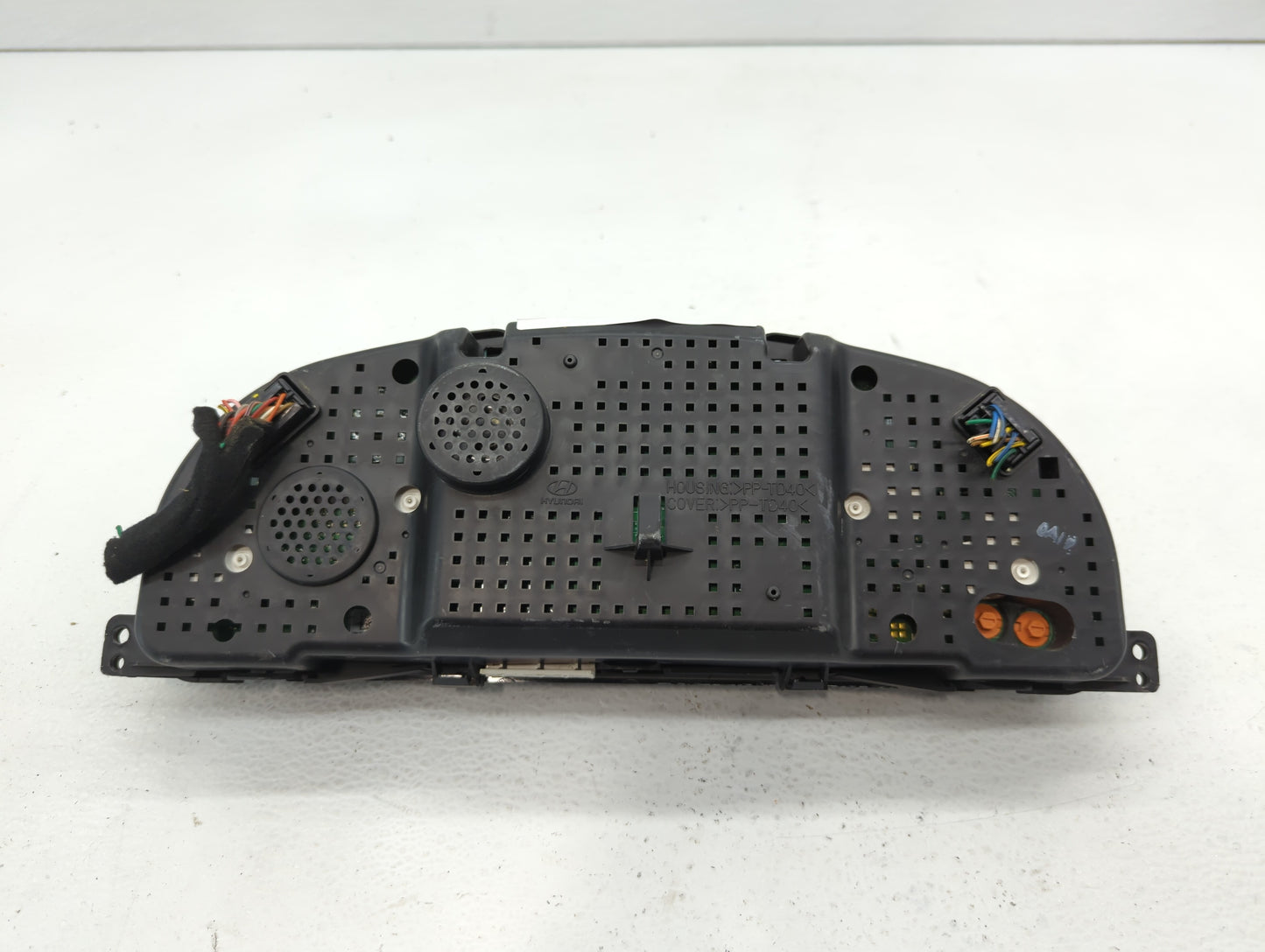 2009-2011 Hyundai Genesis Instrument Cluster Speedometer Gauges P/N:94011-3M141 Fits Fits 2009 2010 2011 OEM Used Auto Parts