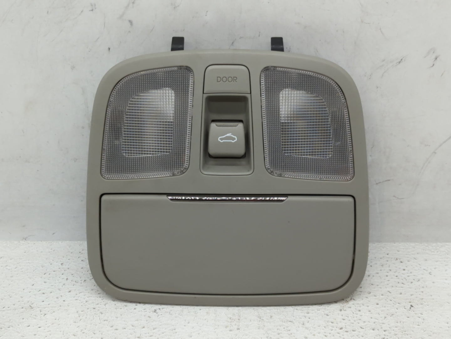 2010 Hyundai Genesis Overhead Roof Console Grey - Oemusedautoparts1.com