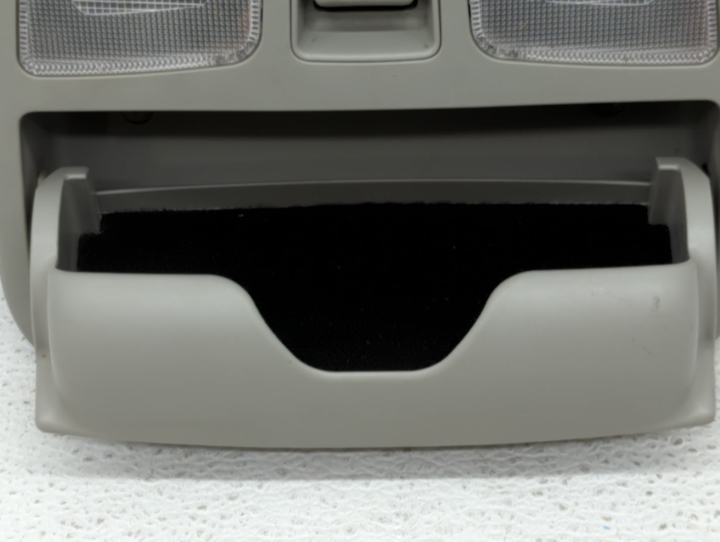 2010 Hyundai Genesis Overhead Roof Console Grey - Oemusedautoparts1.com