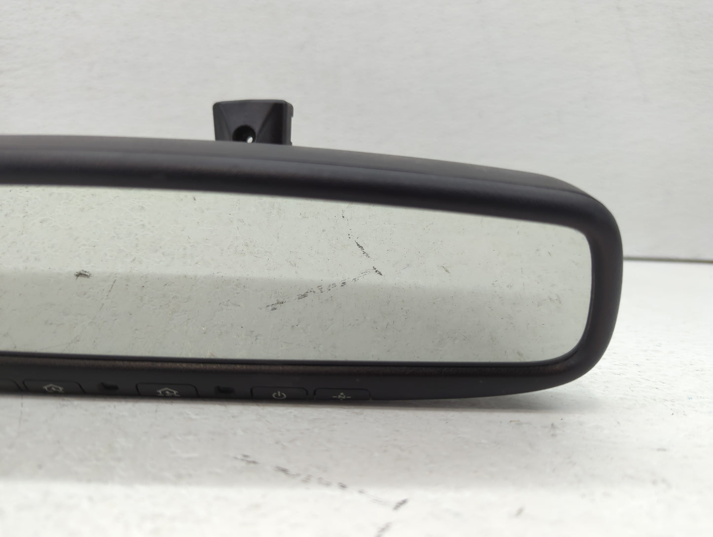 2009-2012 Hyundai Genesis Interior Rear View Mirror Replacement OEM P/N:E11026006 E4012143 Fits OEM Used Auto Parts - Oemuse