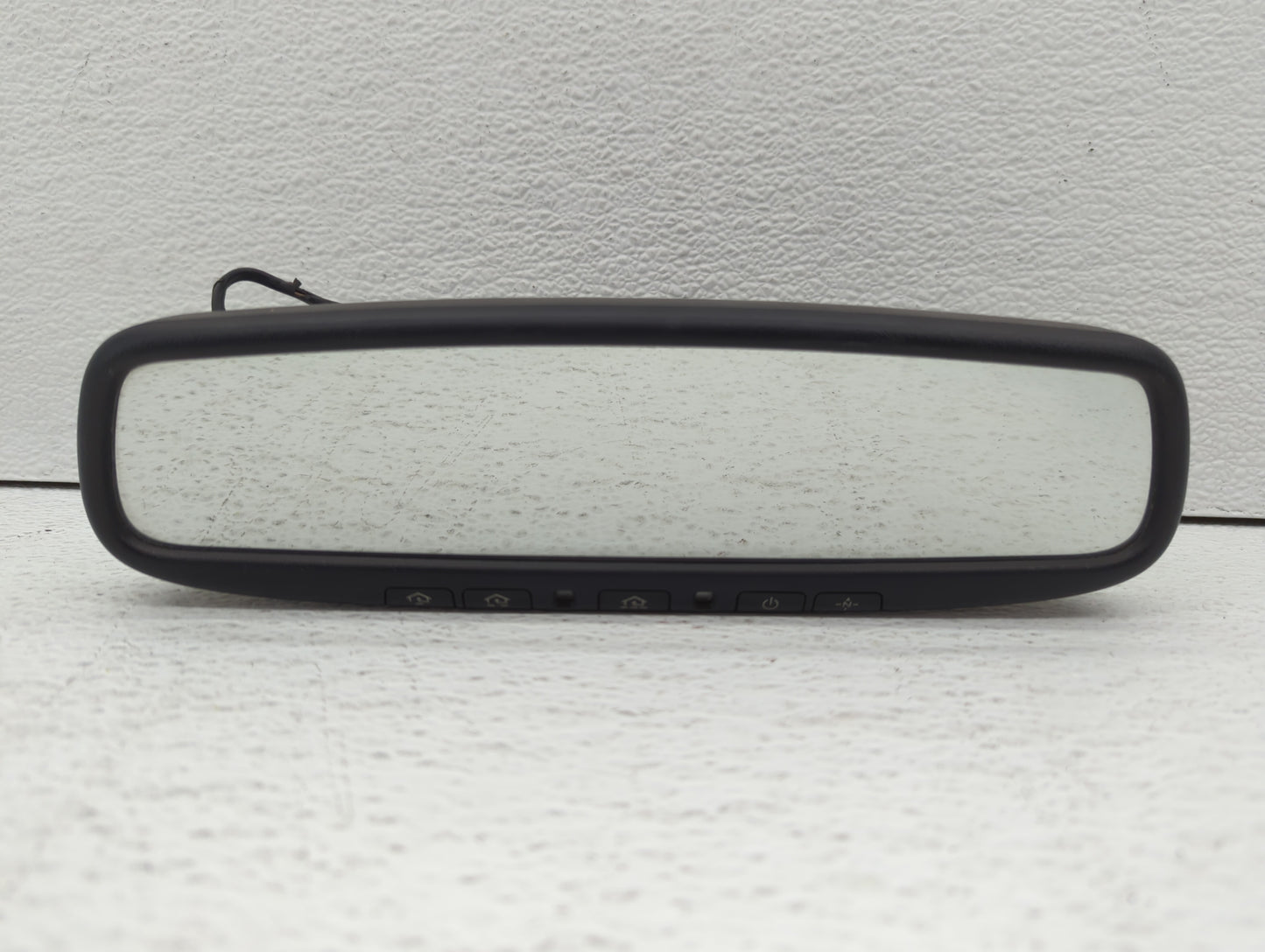 2009-2012 Hyundai Genesis Interior Rear View Mirror Replacement OEM P/N:E11026006 E4012143 Fits OEM Used Auto Parts - Oemuse