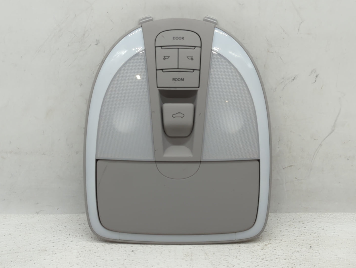 2010 Hyundai Genesis Overhead Roof Console Grey - Oemusedautoparts1.com