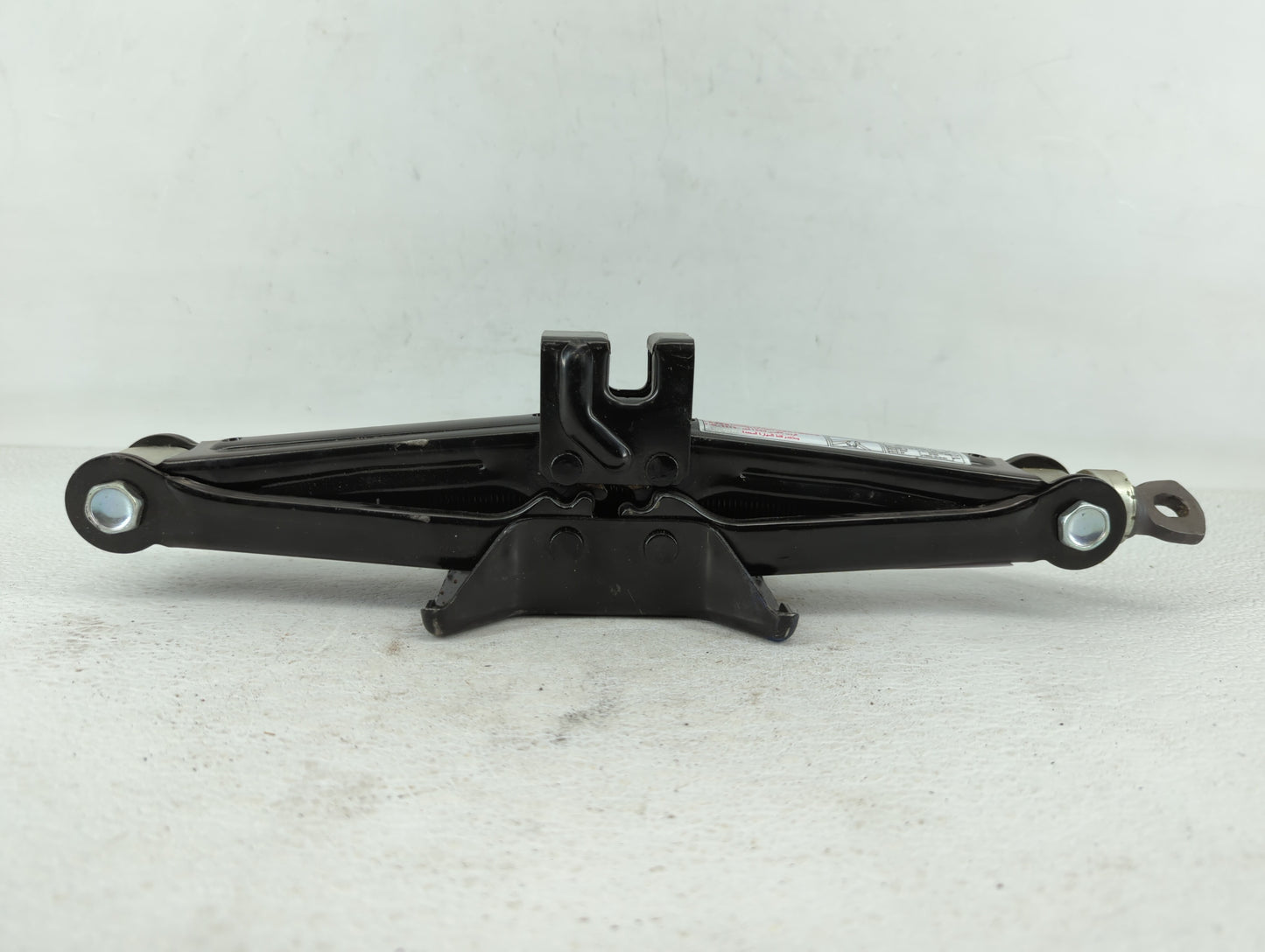 2010 Hyundai Genesis Spare Scissor Car Jack 513565 - Oemusedautoparts1.com