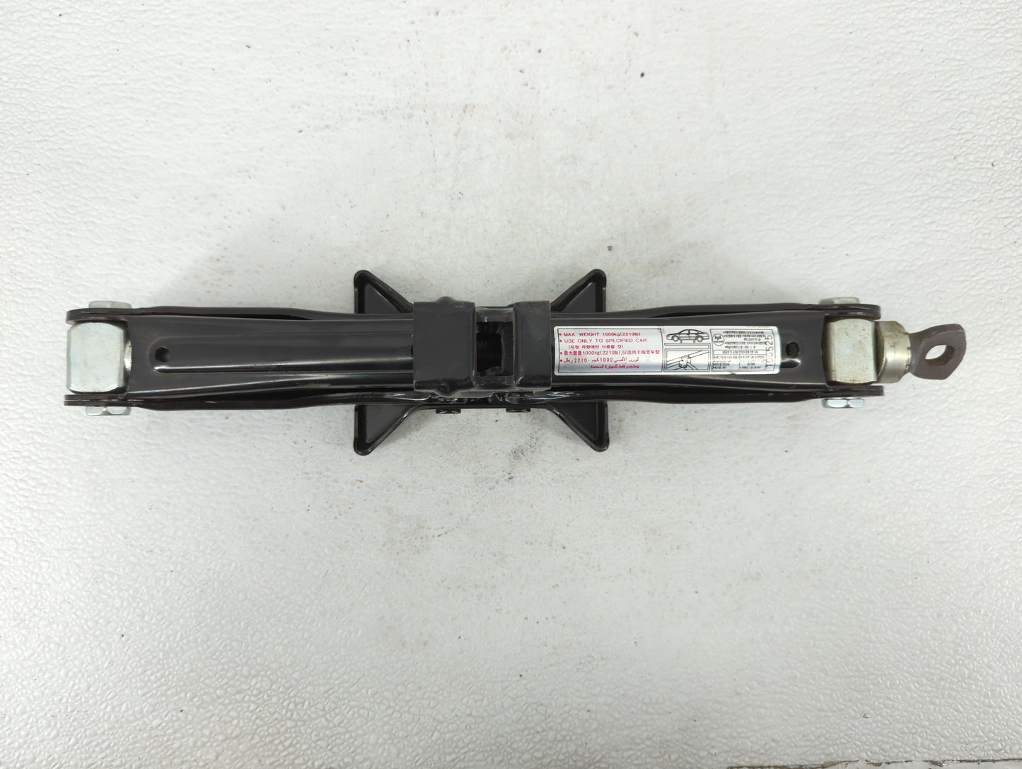 2010 Hyundai Genesis Spare Scissor Car Jack 513565 - Oemusedautoparts1.com