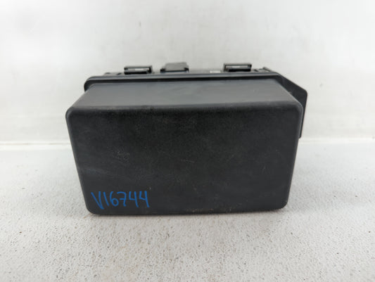 2009-2014 Hyundai Genesis Fusebox Fuse Box Panel Relay Module P/N:91950-3M172 Fits Fits 2009 2010 2011 2012 2013 2014 2015 2