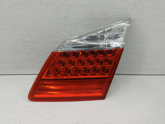 2009-2011 Hyundai Genesis Tail Light Assembly Passenger Right OEM P/N:92404-3M0 Fits Fits 2009 2010 2011 OEM Used Auto Parts
