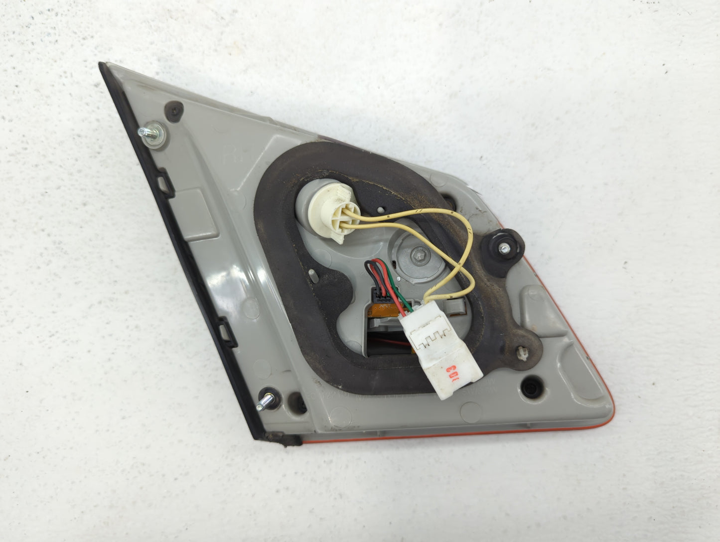 2009-2011 Hyundai Genesis Tail Light Assembly Passenger Right OEM P/N:92404-3M0 Fits Fits 2009 2010 2011 OEM Used Auto Parts