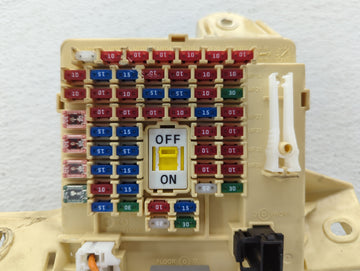 2009-2014 Hyundai Genesis Fusebox Fuse Box Panel Relay Module P/N:91950-3N700 91950-3M172 Fits OEM Used Auto Parts
