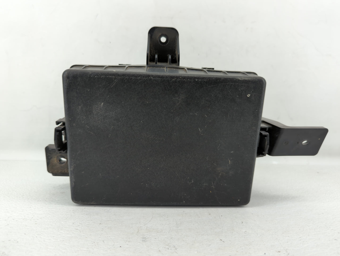 2009-2012 Hyundai Genesis Fusebox Fuse Box Panel Relay Module P/N:91206 2M911 Fits Fits 2009 2010 2011 2012 OEM Used Auto Pa