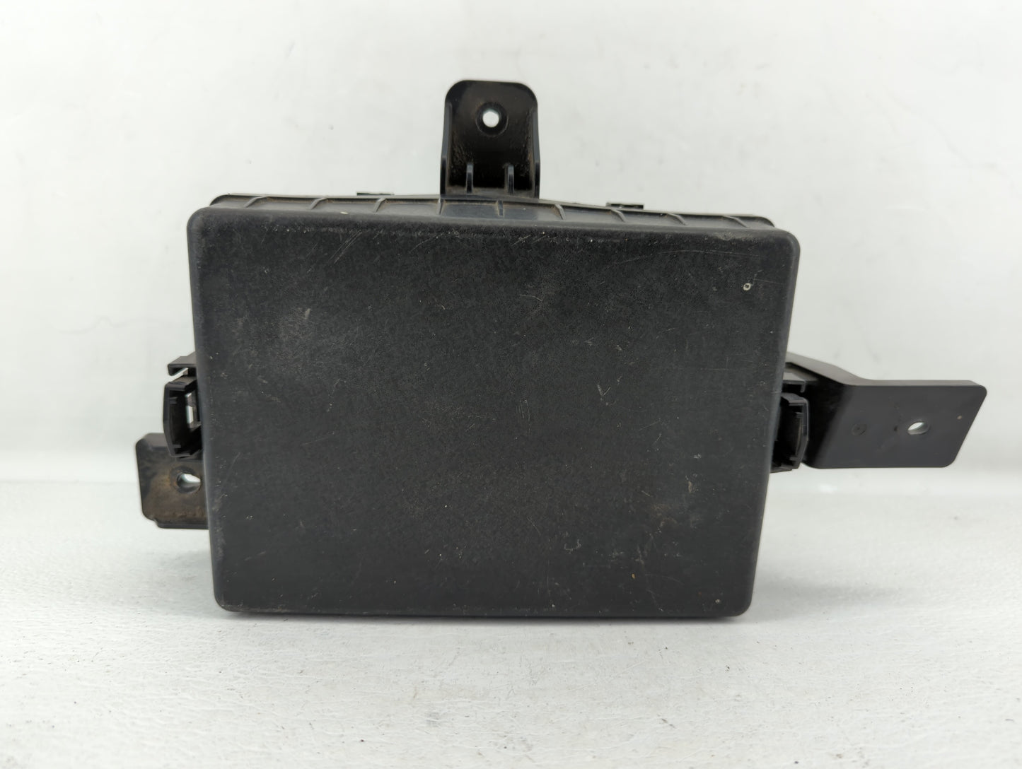 2009-2012 Hyundai Genesis Fusebox Fuse Box Panel Relay Module P/N:91206 2M911 Fits Fits 2009 2010 2011 2012 OEM Used Auto Pa