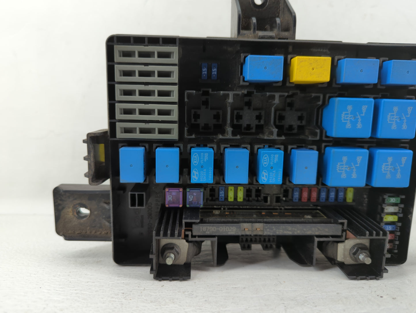 2009-2012 Hyundai Genesis Fusebox Fuse Box Panel Relay Module P/N:91206 2M911 Fits Fits 2009 2010 2011 2012 OEM Used Auto Pa