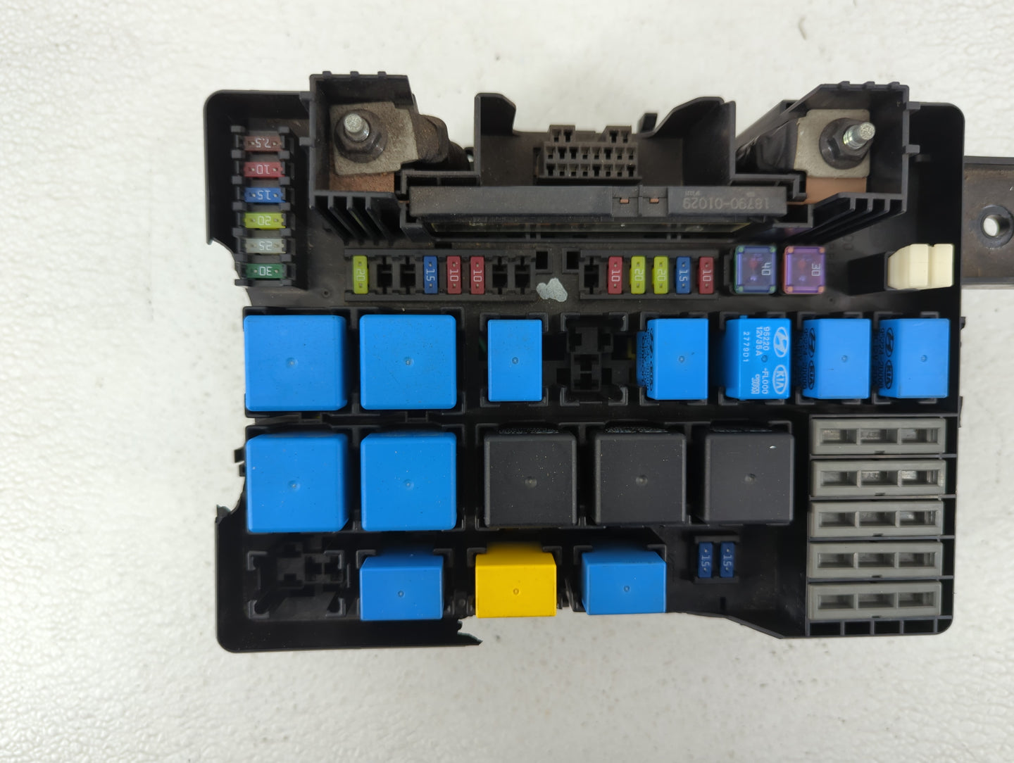 2009-2011 Hyundai Genesis Fusebox Fuse Box Panel Relay Module P/N:090921 1205M953 Fits Fits 2009 2010 2011 OEM Used Auto Par
