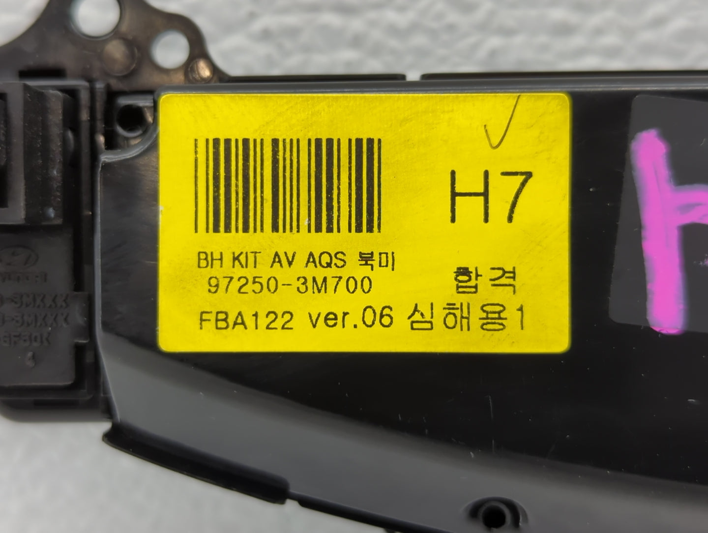 2009-2014 Hyundai Genesis Climate Control Module Temperature AC/Heater Replacement P/N:37250-3M700 Fits OEM Used Auto Parts 