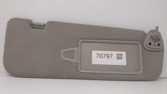 2010 Hyundai Genesis Sun Visor Shade Replacement Passenger Right Mirror Fits OEM Used Auto Parts