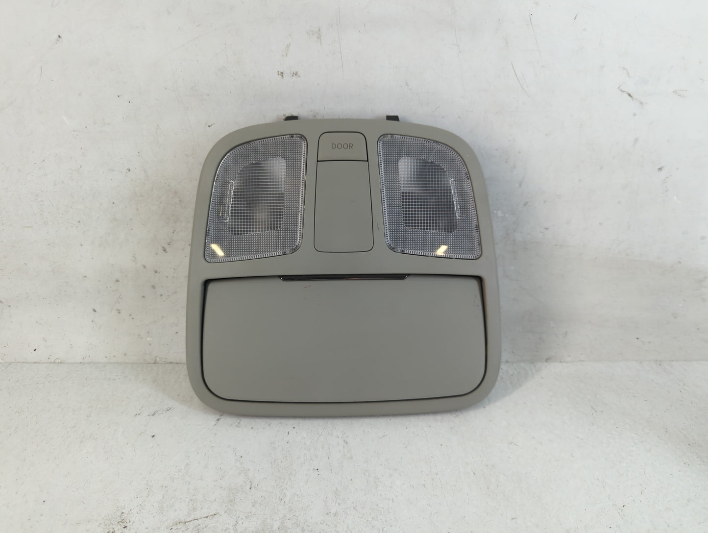 2010 Hyundai Genesis Overhead Roof Console - Oemusedautoparts1.com
