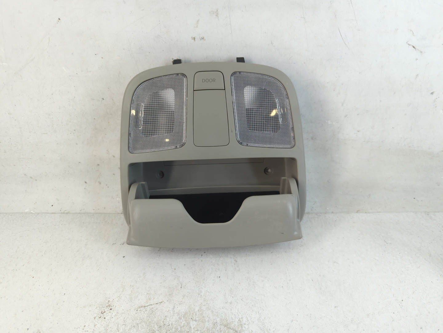 2010 Hyundai Genesis Overhead Roof Console - Oemusedautoparts1.com
