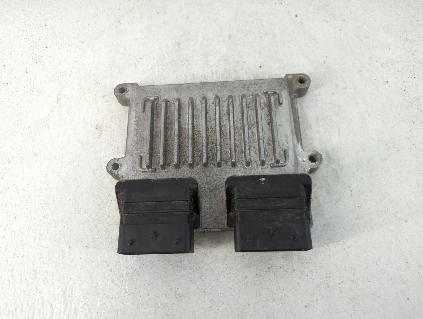 2009-2011 Hyundai Genesis PCM Engine Control Computer ECU ECM PCU OEM P/N:39106-3C102 Fits Fits 2009 2010 2011 OEM Used Auto