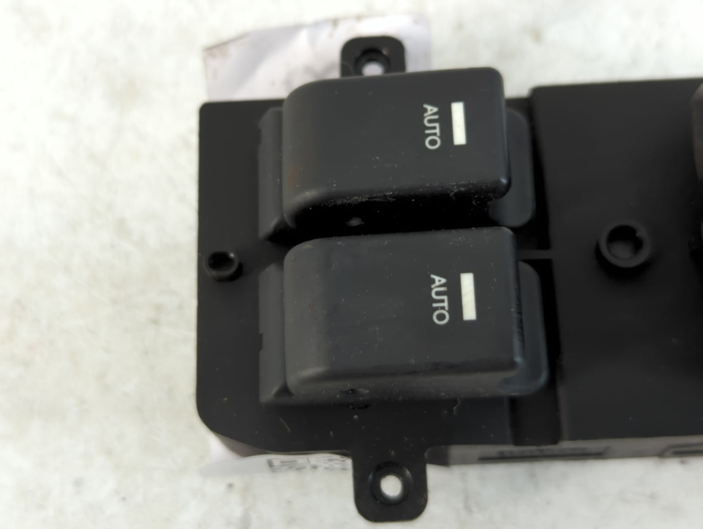 2009-2010 Hyundai Genesis Master Power Window Switch Replacement Driver Side Left P/N:M82750-2M0009P Fits Fits 2009 2010 OEM