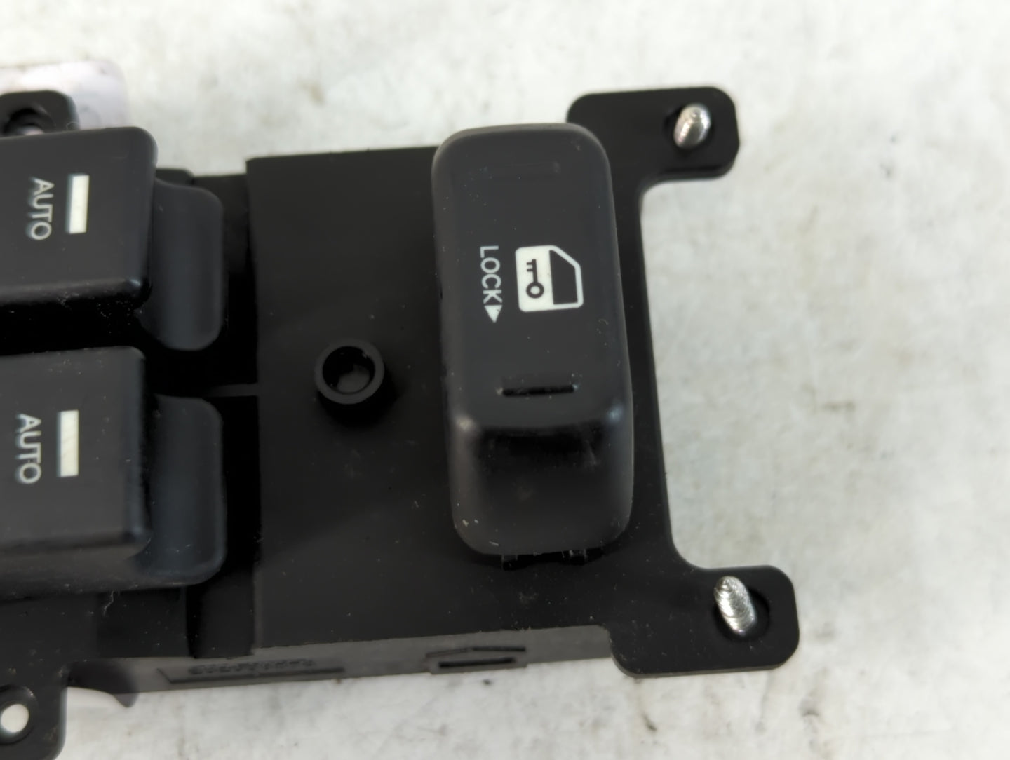 2009-2010 Hyundai Genesis Master Power Window Switch Replacement Driver Side Left P/N:M82750-2M0009P Fits Fits 2009 2010 OEM