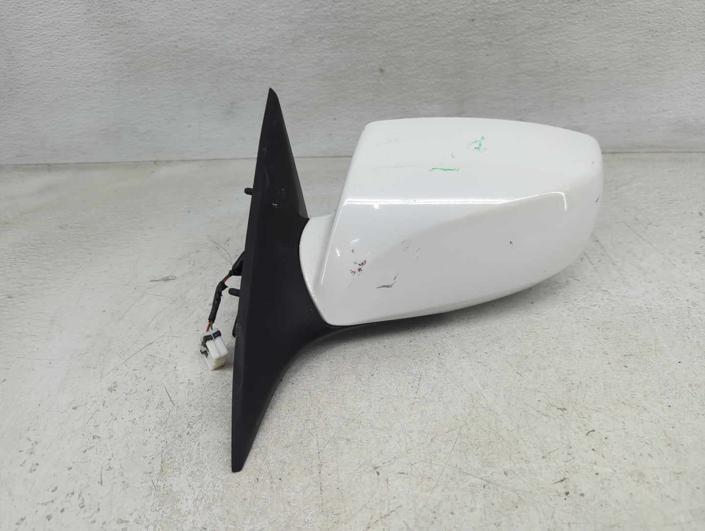 2010 Hyundai Genesis Coupe Driver Side View Mirror - Left Door Mirror OEM Used - Oemusedautoparts1.com
