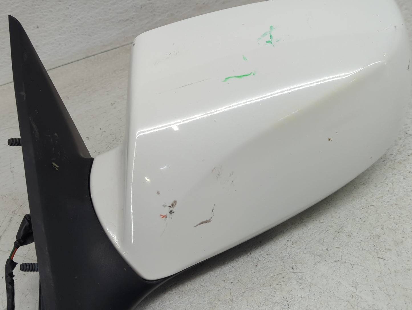 2010 Hyundai Genesis Coupe Driver Side View Mirror - Left Door Mirror OEM Used - Oemusedautoparts1.com