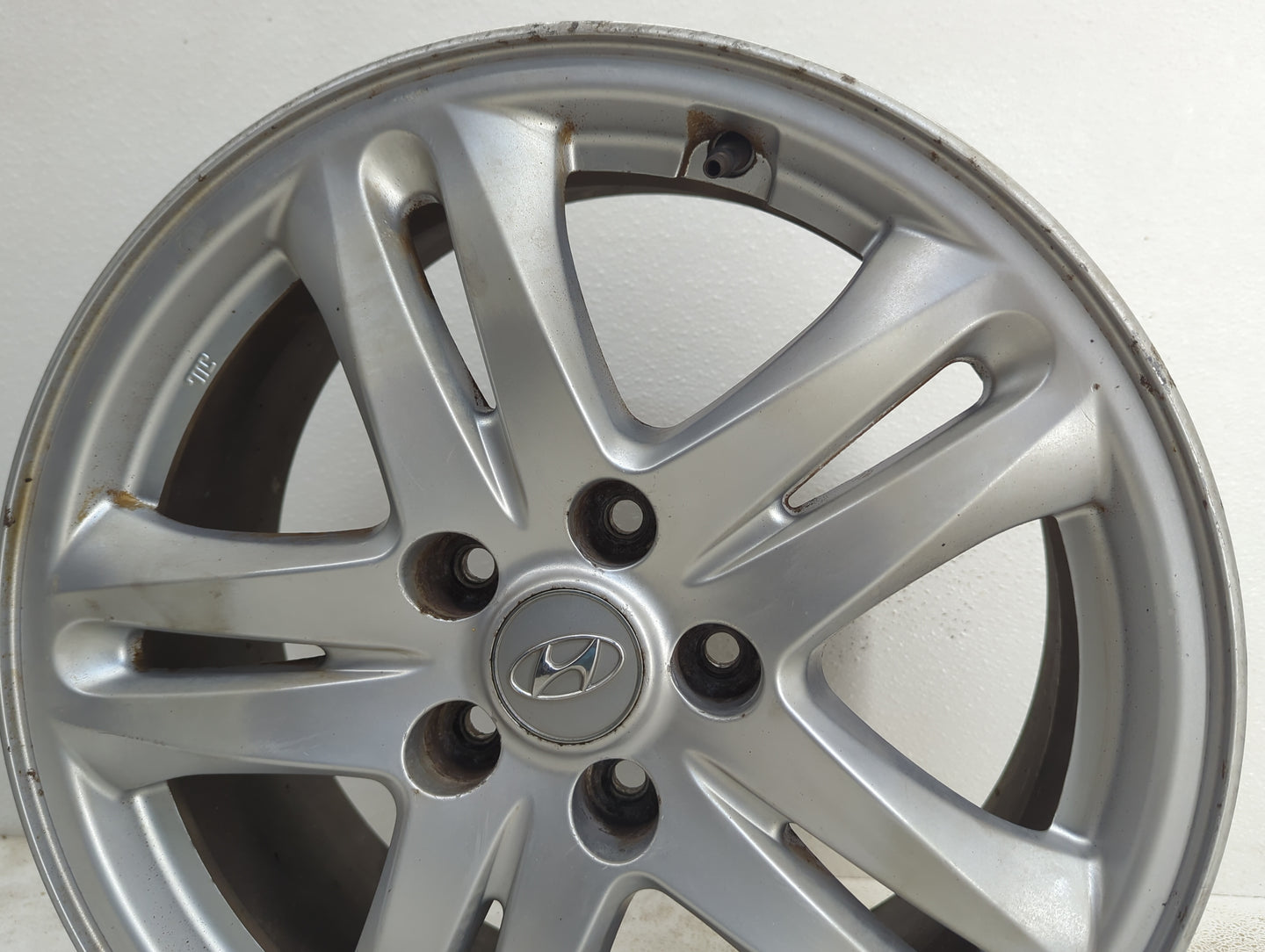 2010-2012 Hyundai Santa Fe Oem Wheel Rim - Oemusedautoparts1.com