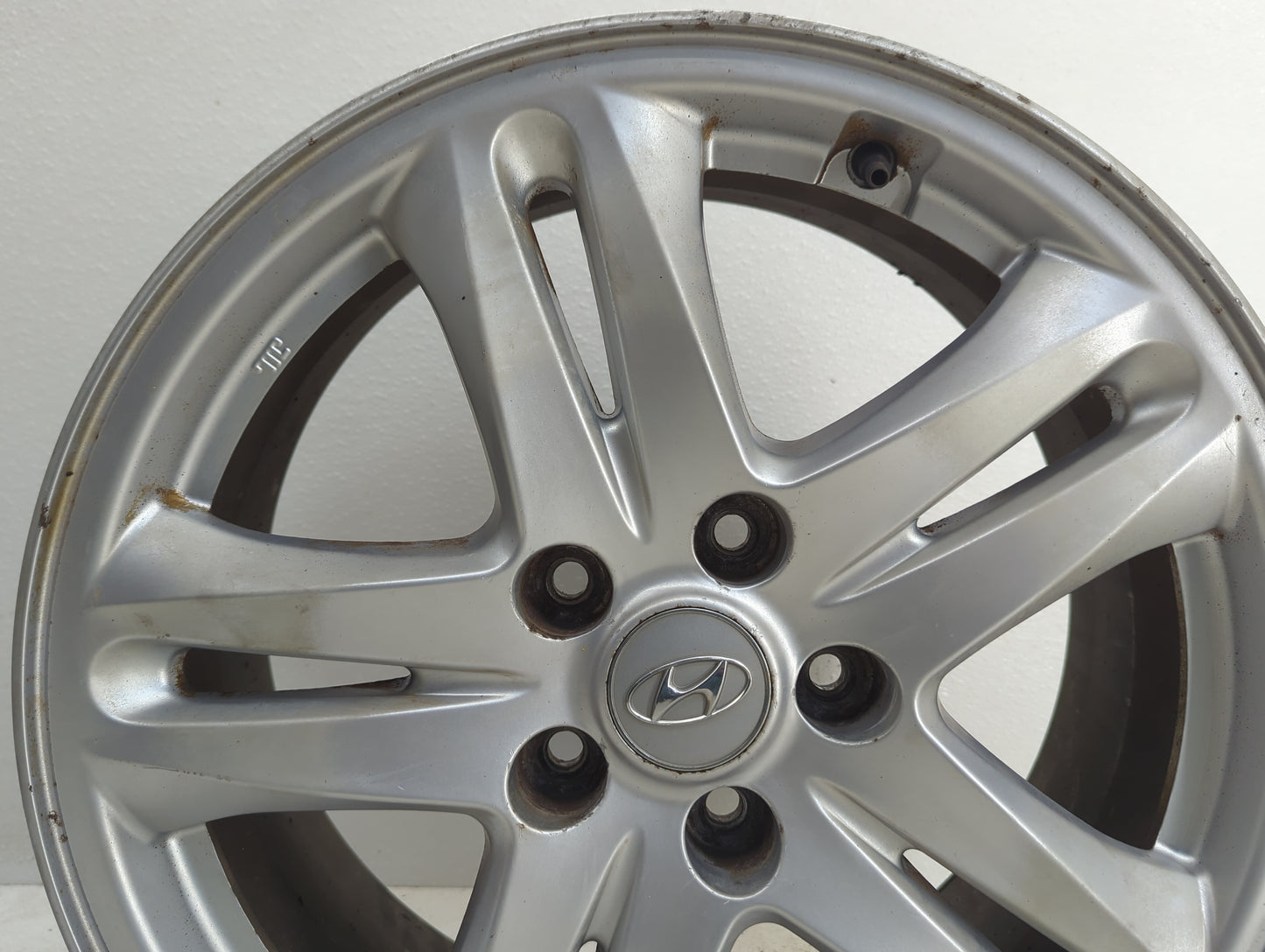 2010-2012 Hyundai Santa Fe Oem Wheel Rim - Oemusedautoparts1.com