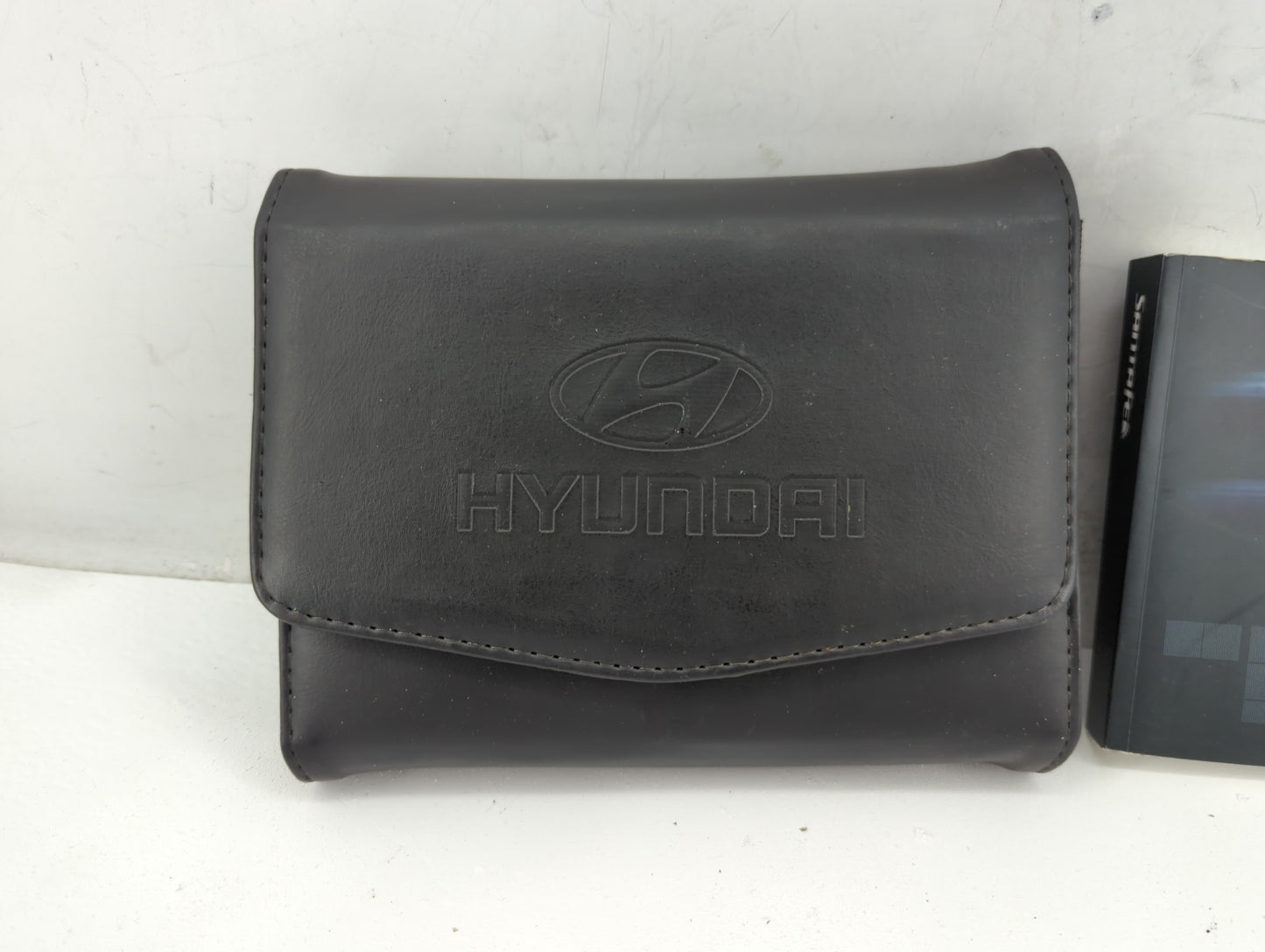 2010 Hyundai Santa Fe Owners Manual Book Guide OEM Used Auto Parts - Oemusedautoparts1.com