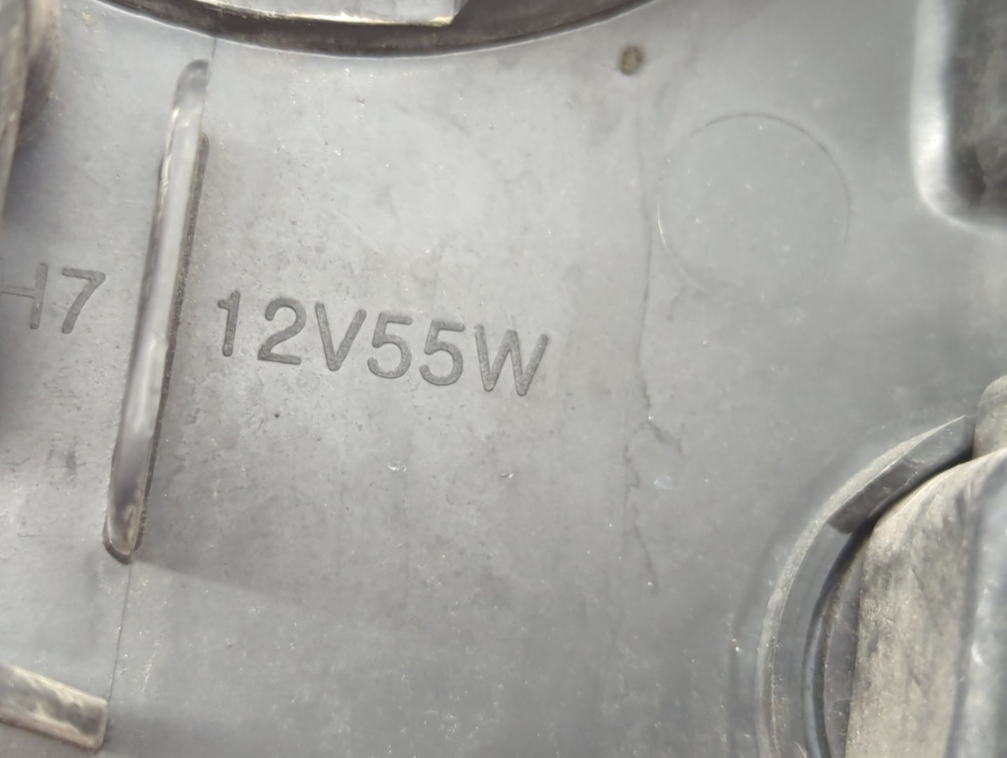 2010-2012 Hyundai Santa Fe Passenger Right Oem Head Light Headlight Lamp - Oemusedautoparts1.com