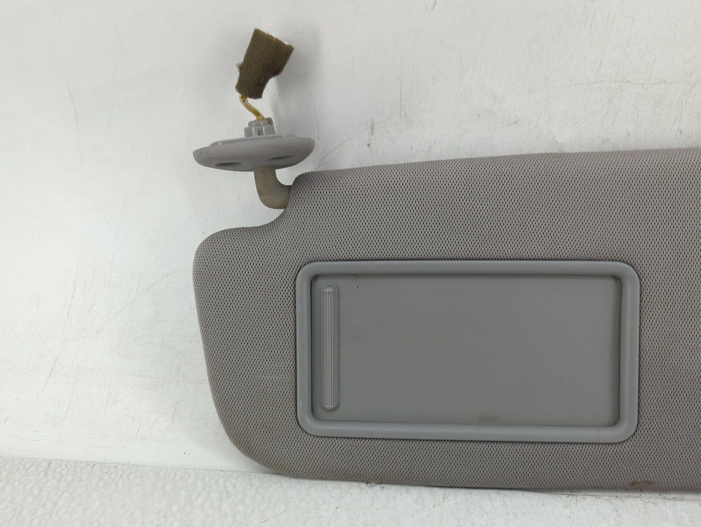 2010-2012 Hyundai Santa Fe Sun Visor Shade Replacement Driver Left Mirror Fits Fits 2010 2011 2012 OEM Used Auto Parts - Oem