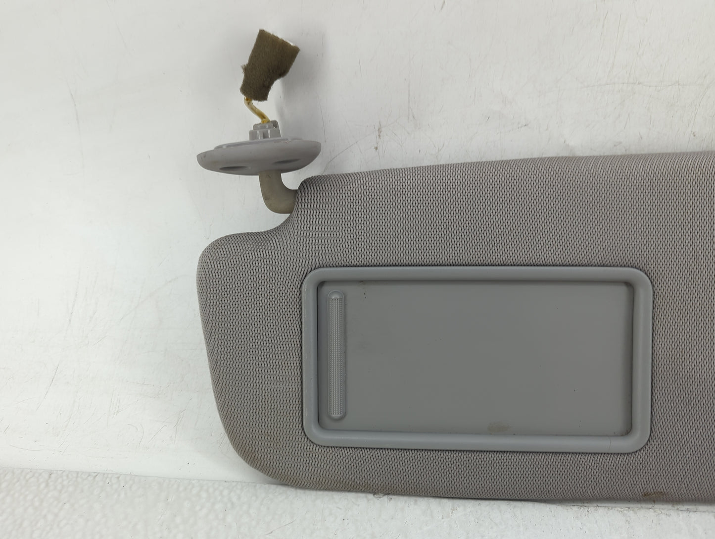 2010-2012 Hyundai Santa Fe Sun Visor Shade Replacement Driver Left Mirror Fits Fits 2010 2011 2012 OEM Used Auto Parts - Oem