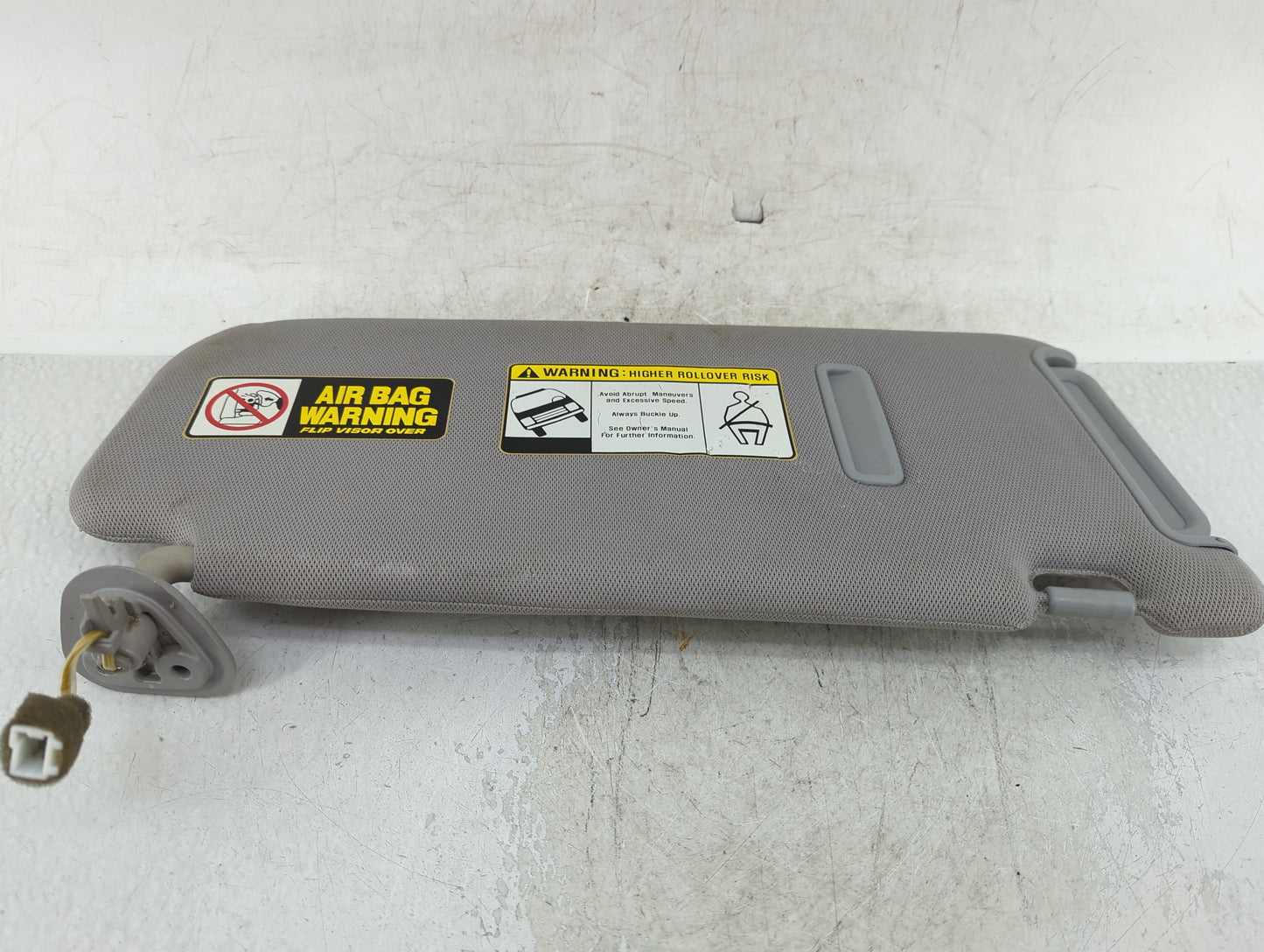 2010-2012 Hyundai Santa Fe Sun Visor Shade Replacement Driver Left Mirror Fits Fits 2010 2011 2012 OEM Used Auto Parts - Oem