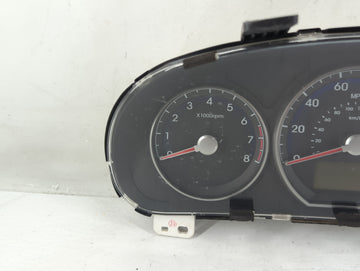 2010-2012 Hyundai Santa Fe Instrument Cluster Speedometer Gauges Fits Fits 2010 2011 2012 OEM Used Auto Parts