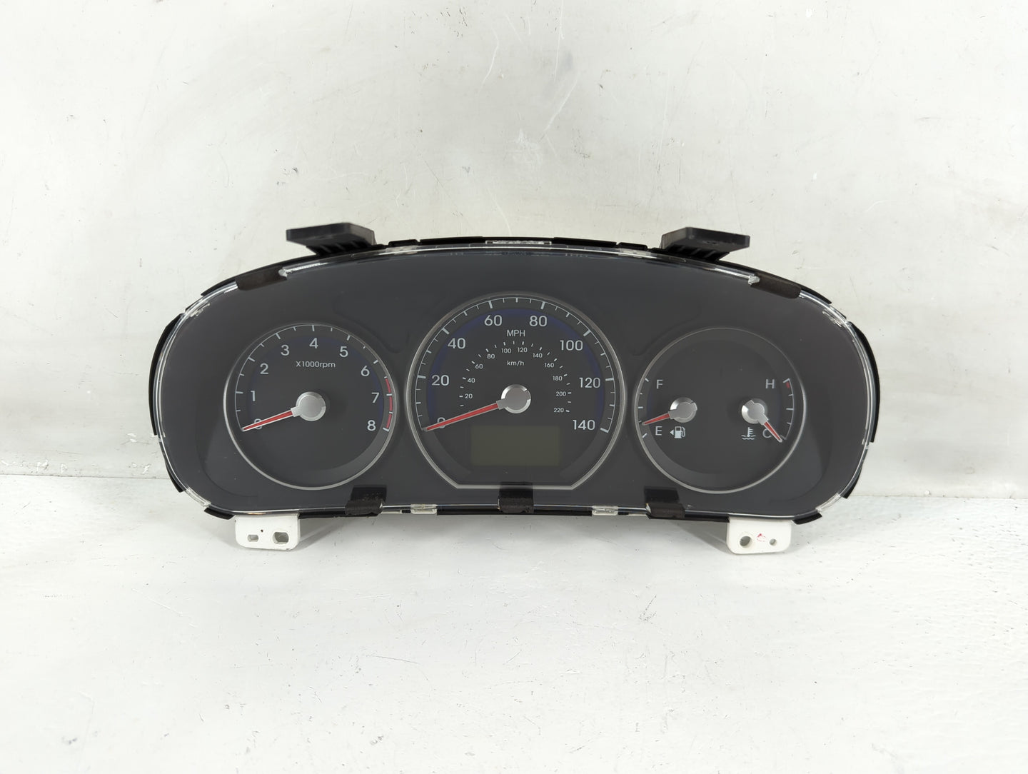 2010-2012 Hyundai Santa Fe Instrument Cluster Speedometer Gauges P/N:94011-0W030 Fits Fits 2010 2011 2012 OEM Used Auto Part