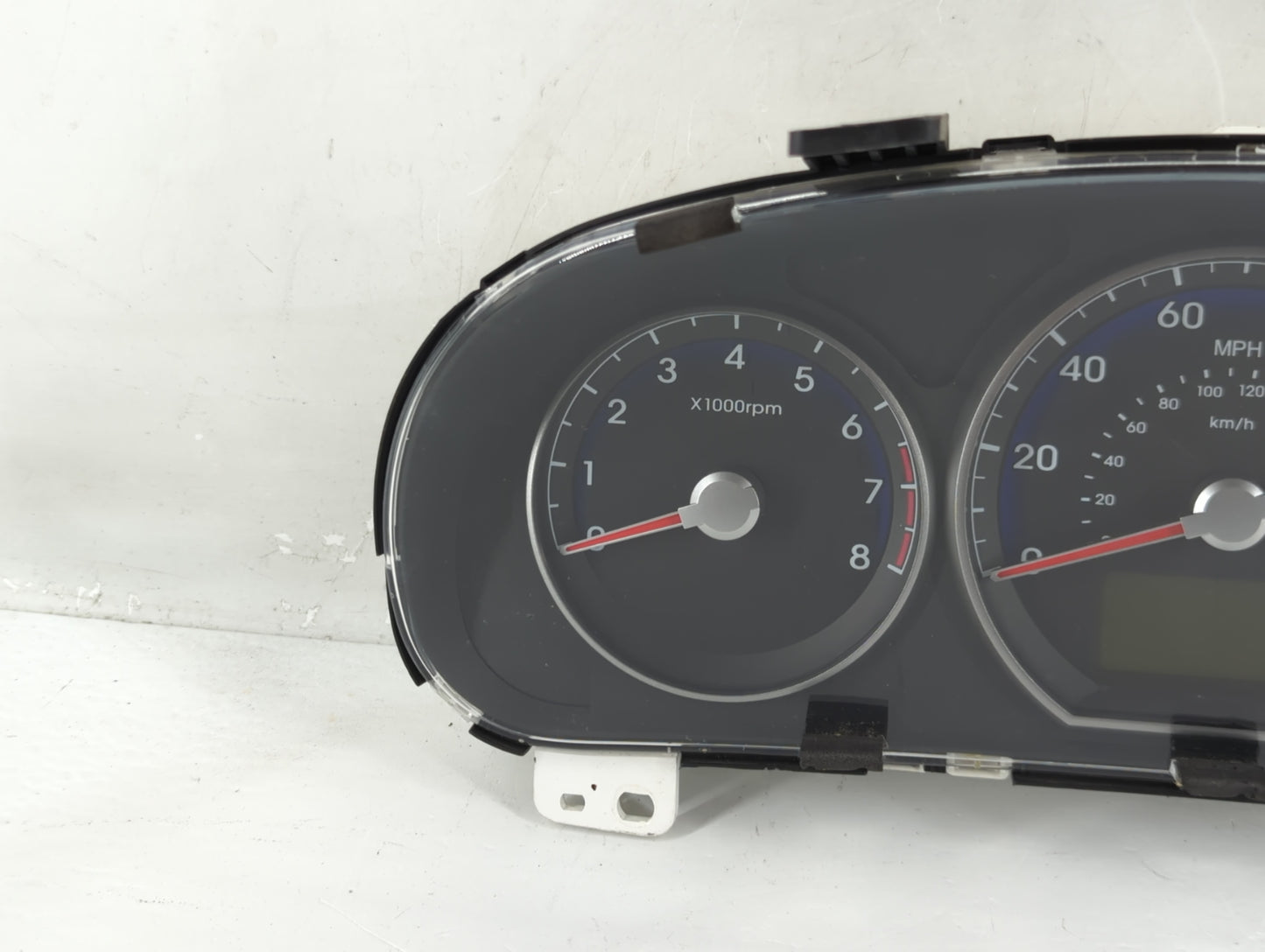 2010-2012 Hyundai Santa Fe Instrument Cluster Speedometer Gauges P/N:94011-0W030 Fits Fits 2010 2011 2012 OEM Used Auto Part