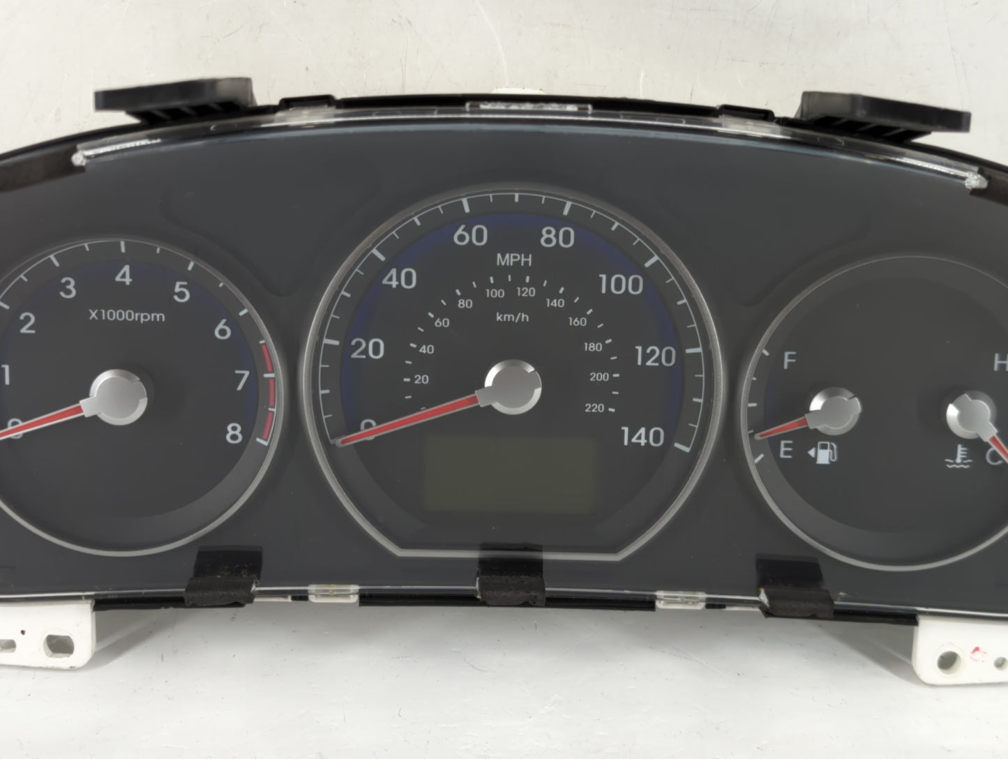 2010-2012 Hyundai Santa Fe Instrument Cluster Speedometer Gauges P/N:94011-0W030 Fits Fits 2010 2011 2012 OEM Used Auto Part