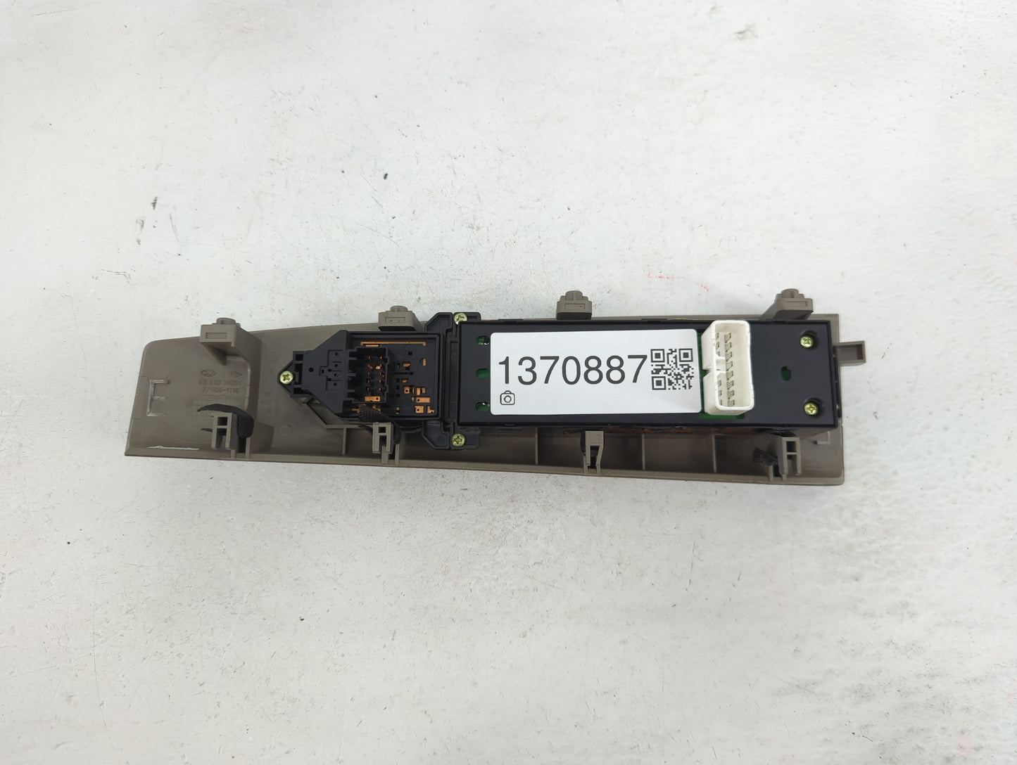 2010-2012 Hyundai Santa Fe Master Power Window Switch Replacement Driver Side Left P/N:93570-2B120BS Fits Fits 2010 2011 201