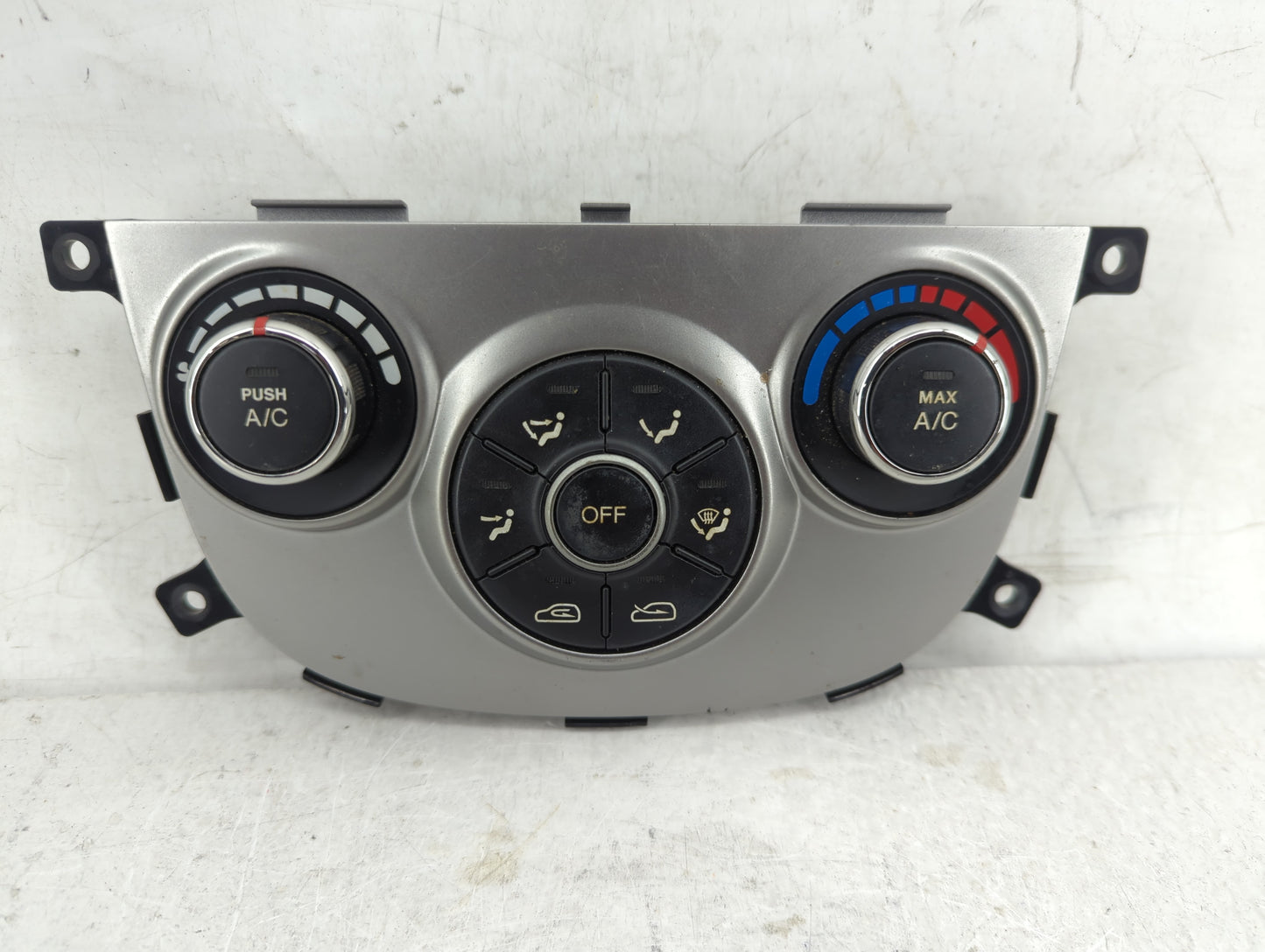 2010-2012 Hyundai Santa Fe Climate Control Module Temperature AC/Heater Replacement Fits Fits 2010 2011 2012 OEM Used Auto P