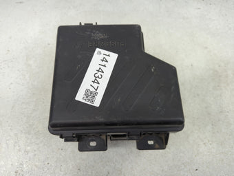 compare product 2010-2012 Hyundai Santa Fe Fusebox Fuse Box Panel Relay Module Fits Fits 2010 2011 2012 OEM Used Auto Parts