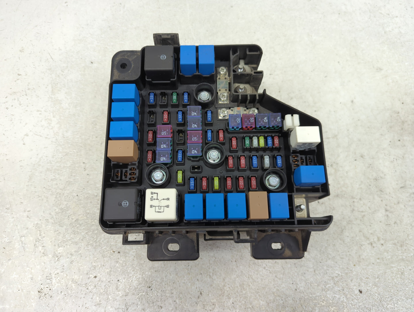 2010-2012 Hyundai Santa Fe Fusebox Fuse Box Panel Relay Module Fits Fits 2010 2011 2012 OEM Used Auto Parts - Oemusedautopar