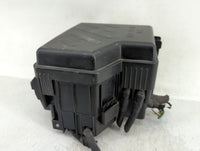 2010-2012 Hyundai Santa Fe Fusebox Fuse Box Panel Relay Module Fits Fits 2010 2011 2012 OEM Used Auto Parts - Oemusedautopar
