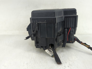 2010-2012 Hyundai Santa Fe Fusebox Fuse Box Panel Relay Module Fits Fits 2010 2011 2012 OEM Used Auto Parts