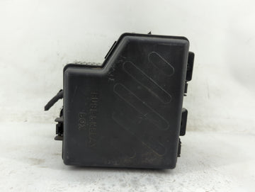 2010-2012 Hyundai Santa Fe Fusebox Fuse Box Panel Relay Module Fits Fits 2010 2011 2012 OEM Used Auto Parts - Oemusedautopar