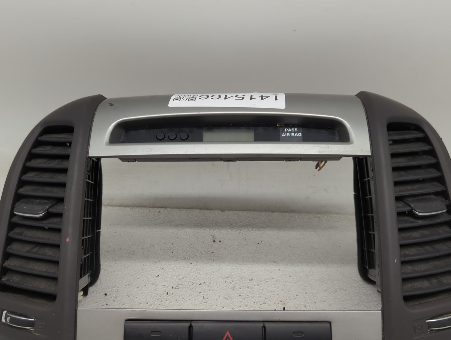 2010 Hyundai Santa Fe Digitial Dash Clock P/N:94520-2B000 Fits OEM Used Auto Parts - Oemusedautoparts1.com