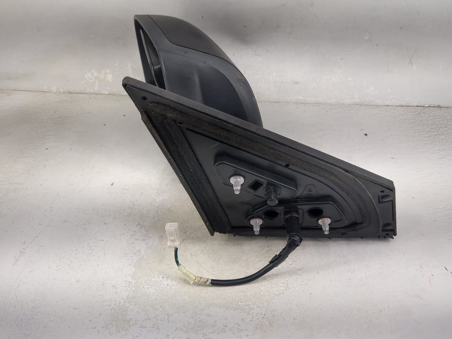2007-2012 Hyundai Santa Fe Driver Side View Mirror - Left Door Mirror OEM Used - Oemusedautoparts1.com