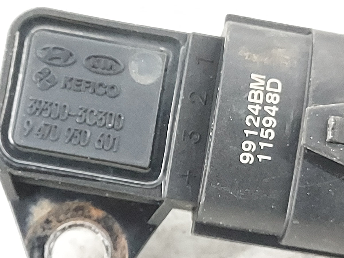 2010-2012 Hyundai Santa Fe Mass Air Flow Meter Maf Sensor 1485661 - Oemusedautoparts1.com