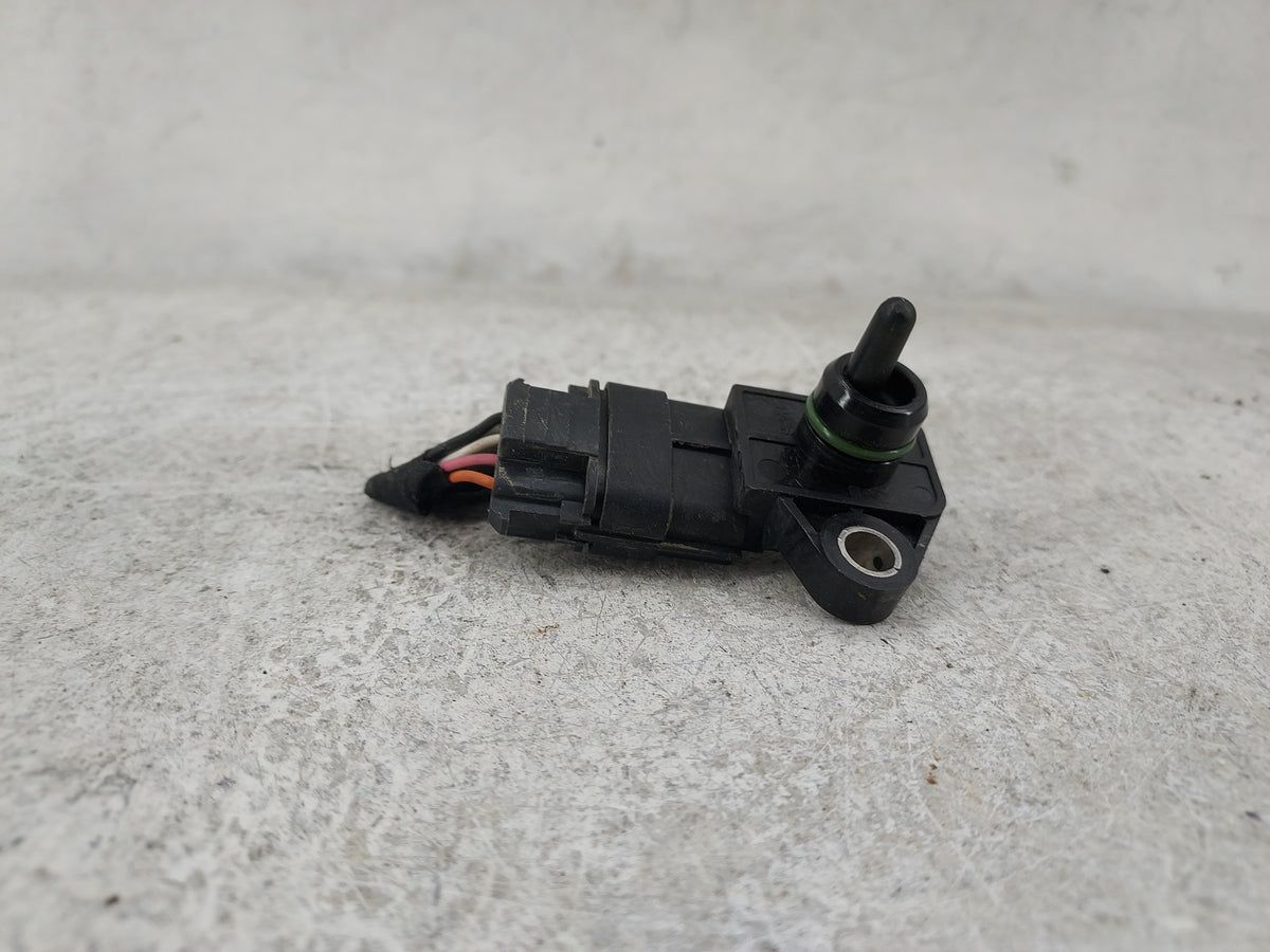 2010-2012 Hyundai Santa Fe Mass Air Flow Meter Maf Sensor 1486066 - Oemusedautoparts1.com