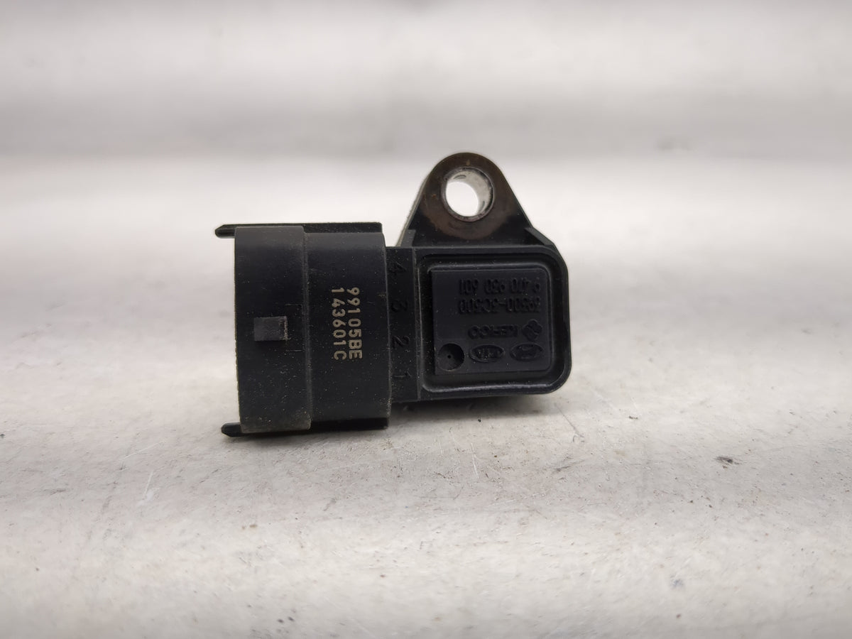 2010-2012 Hyundai Santa Fe Mass Air Flow Meter Maf 1486694 - Oemusedautoparts1.com