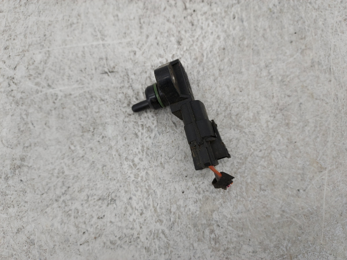 2010-2012 Hyundai Santa Fe Mass Air Flow Meter Maf Sensor 1486867 - Oemusedautoparts1.com