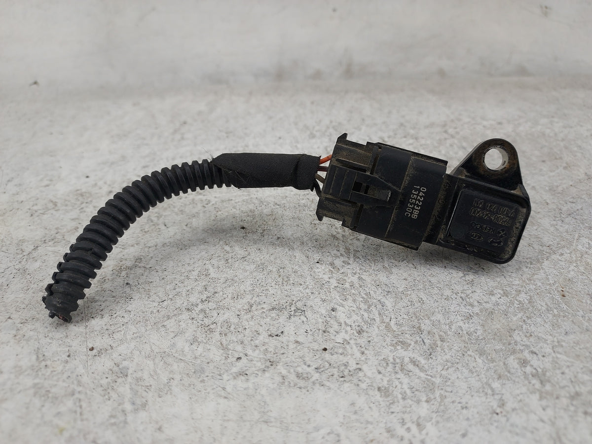 2010-2012 Hyundai Santa Fe Mass Air Flow Meter Maf Sensor 1487342 - Oemusedautoparts1.com